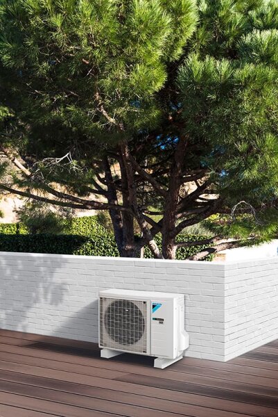 Daikin Set Wandgerät Stylish WiFi weiß 4,2 kW - FTXA42CW + RXA42B8 | Raumgröße 40 - 45 m² | R32