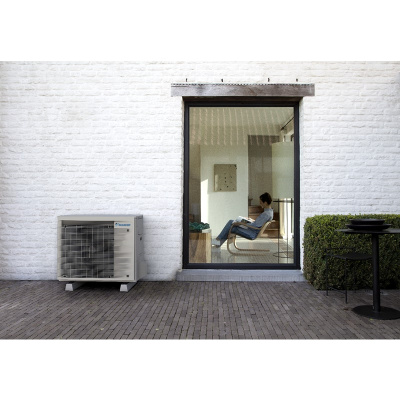 Daikin Set FTXJ20AW9 + RXJ20A Emura WiFi Wandgerät Mattweiß + Außengerät 2,0 kW 1 Raum 20 - 25 m²
