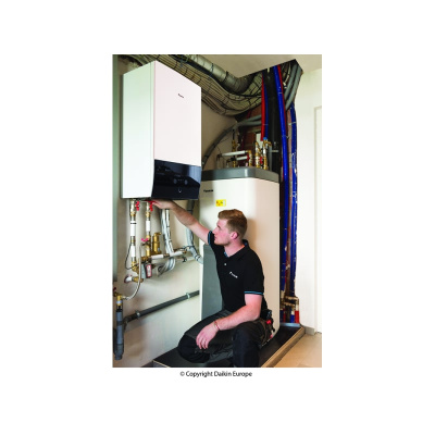 Daikin Altherma 3 H MT W Set EPRA10EW1 10,0 kW + ETBX12E9W Wärmepumpe + Hydromodul mit Heizstab 9 kW