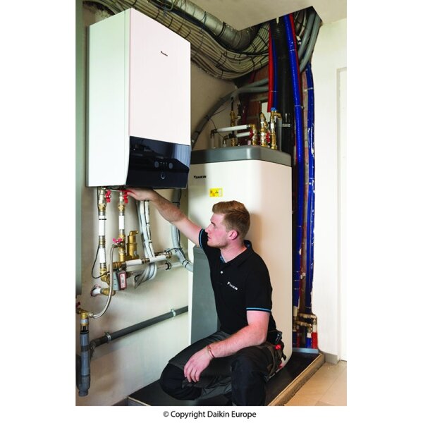 Daikin Altherma 3 H MT W Set EPRA08EW1 8,0 kW + ETBH12E9W Wärmepumpe + Hydromodul mit Heizstab 9 kW