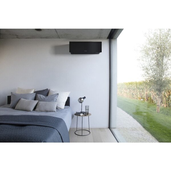 Daikin 4MWXM52A9 Multi+ Set 3 x Emura Wandgeräte WiFi FTXJ20AB  + Warmwassertank 90L EKHWET90BV3