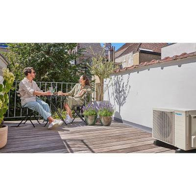 Daikin Set Perfera Truhengerät WiFi 5,0 kW - FVXM50B + RXM50A8  für 1 Raum mit 50 - 55 m² R32