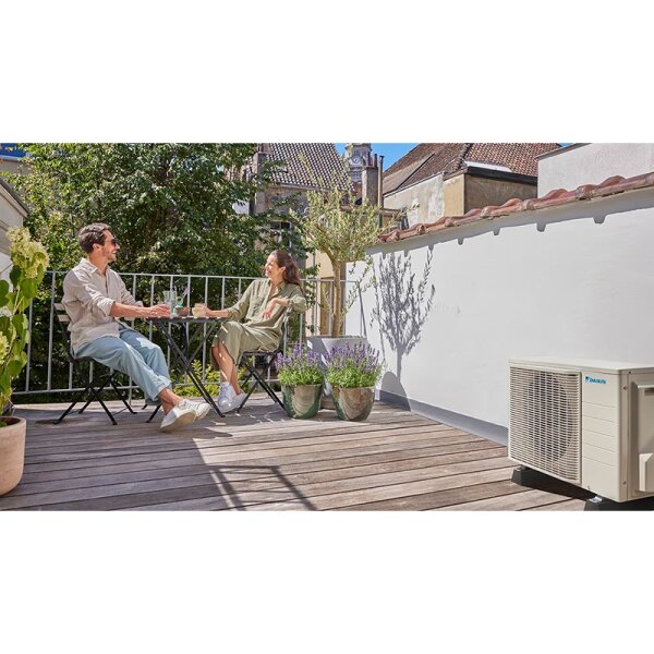 Daikin Set Perfera Truhengerät WiFi 2,4 kW - FVXM25B + RXM25A9 für 1 Raum mit 25 - 30 m² | R32